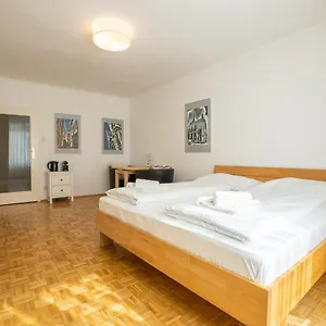 Living - Stephansdom Apartman