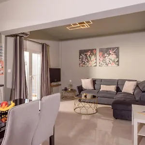 https://apt-ottimo.rethymnohotels.net