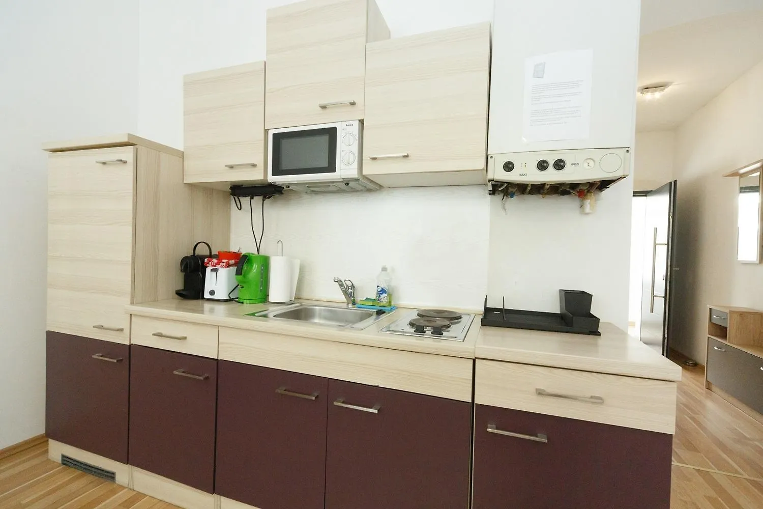 Apartments In Vienna Near Schoenbrunn & Westbahnhof - Keyless Check-In 0*,  Austria