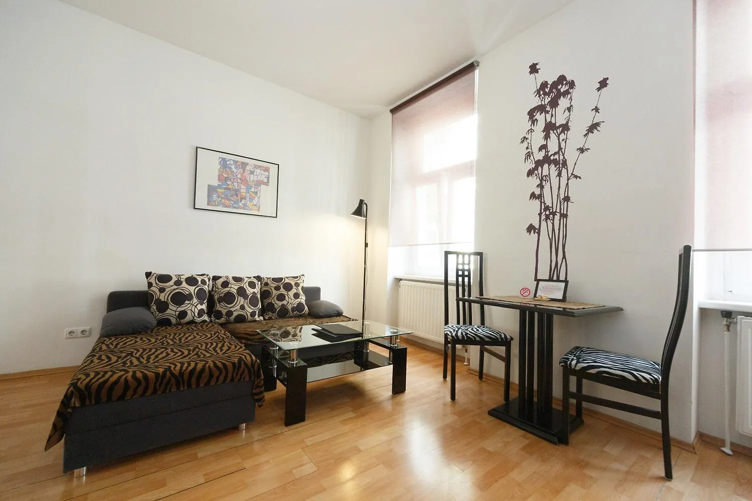 Apartments In Vienna Near Schoenbrunn & Westbahnhof - Keyless Check-In Austria