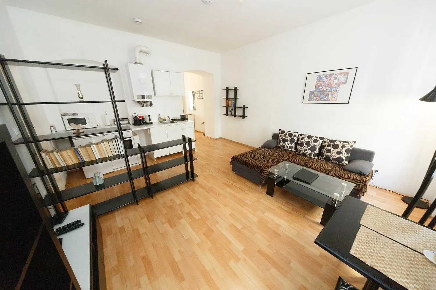 Apartments In Vienna Near Schoenbrunn & Westbahnhof - Keyless Check-In 0*,  Austria