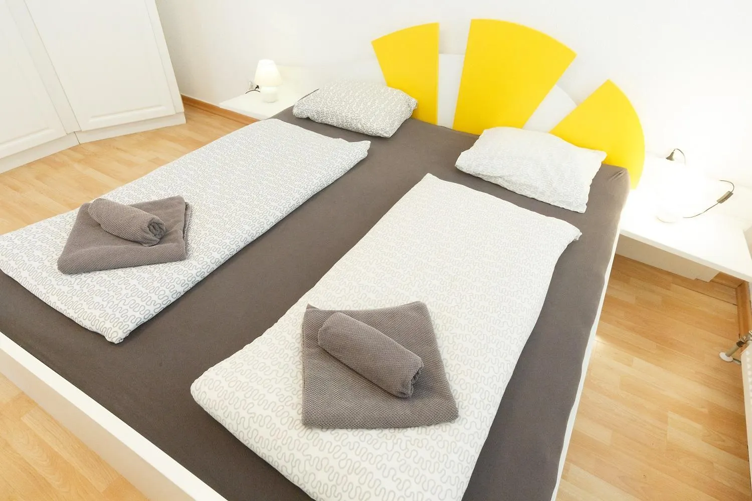Apartments In Vienna Near Schoenbrunn & Westbahnhof - Keyless Check-In 0*,