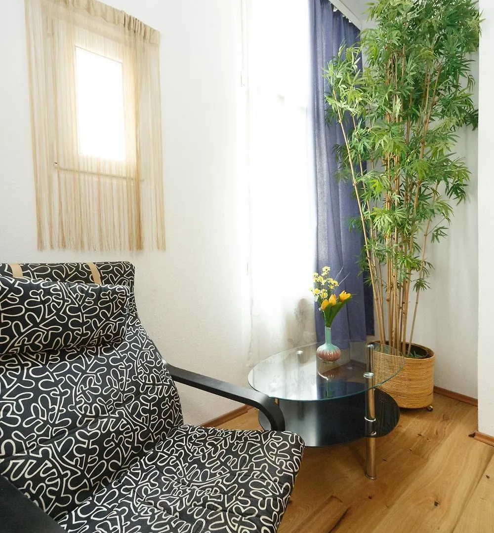 Apartments In Vienna Near Schoenbrunn & Westbahnhof - Keyless Check-In 0*,  Austria