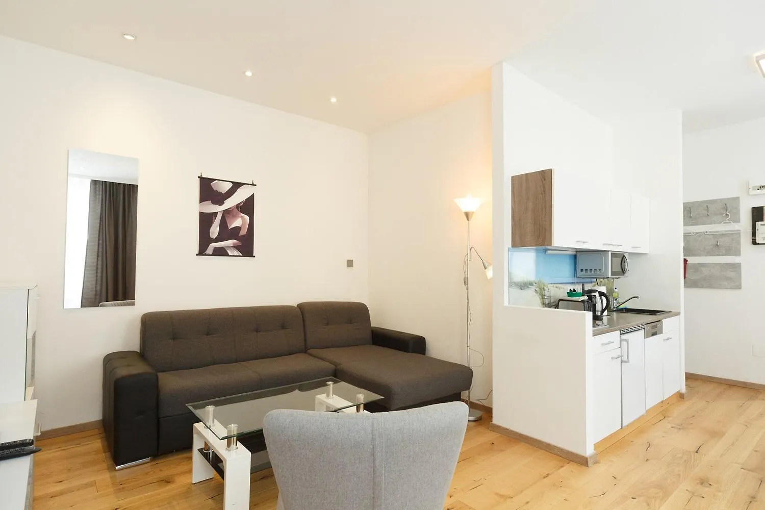 Apartments In Vienna Near Schoenbrunn & Westbahnhof - Keyless Check-In 0*,