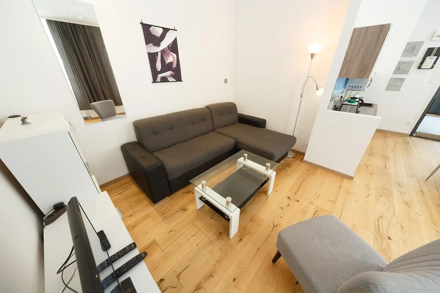 Apartments In Vienna Near Schoenbrunn & Westbahnhof - Keyless Check-In Austria